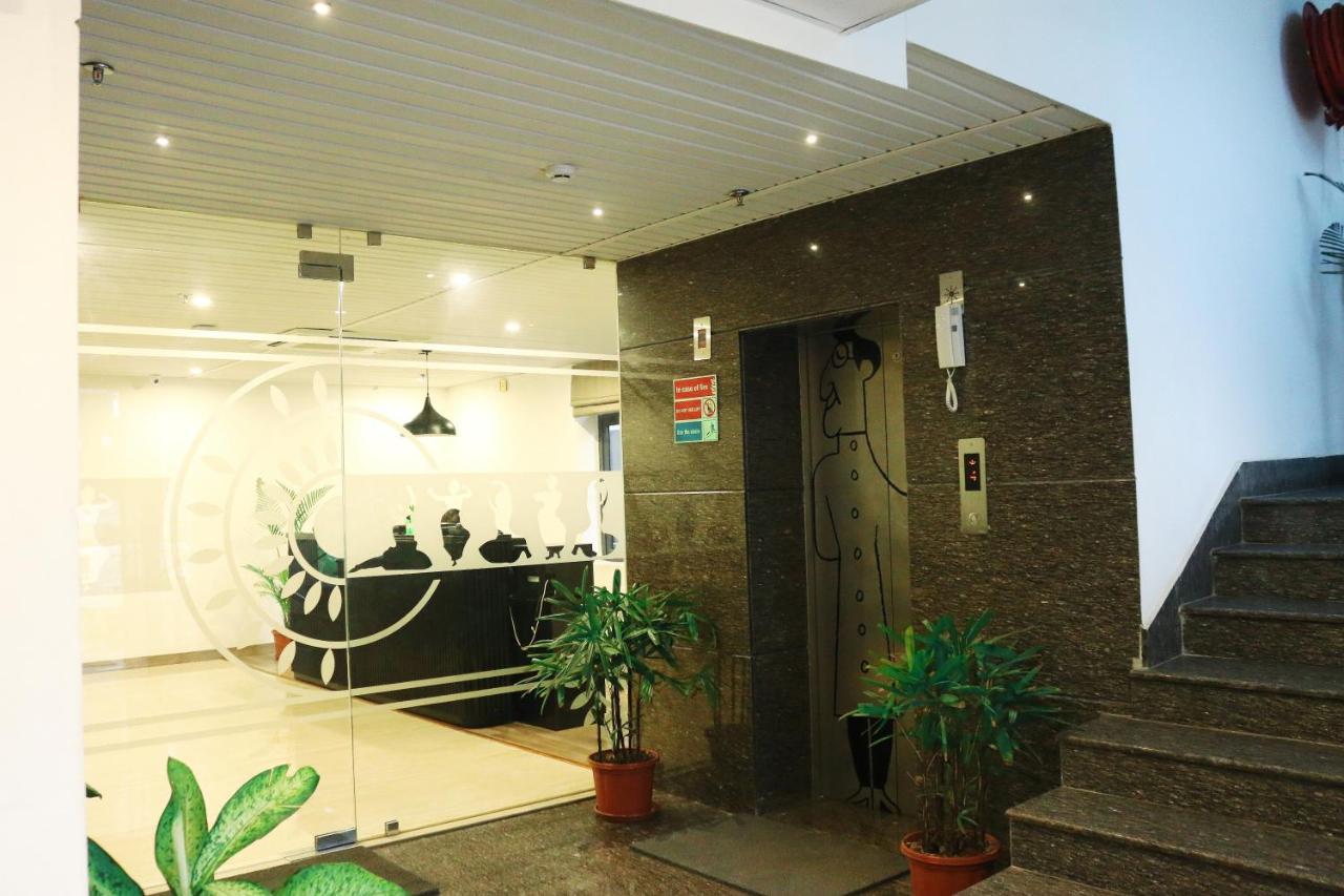 Sm Hives Hotel Bhubaneswar Exterior foto