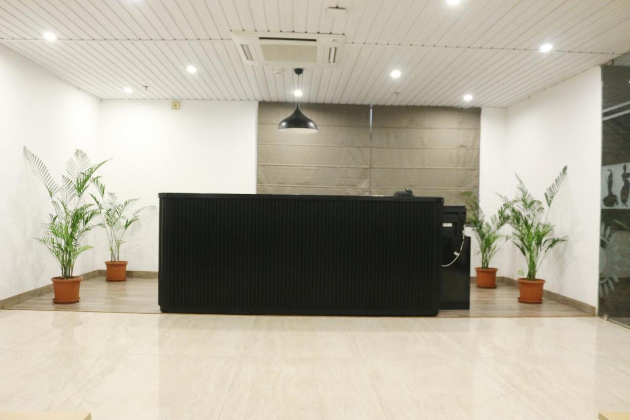 Sm Hives Hotel Bhubaneswar Exterior foto